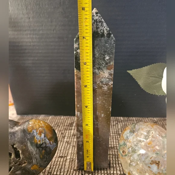SET-Ocean Jasper Tower & Heart (2) with Stands